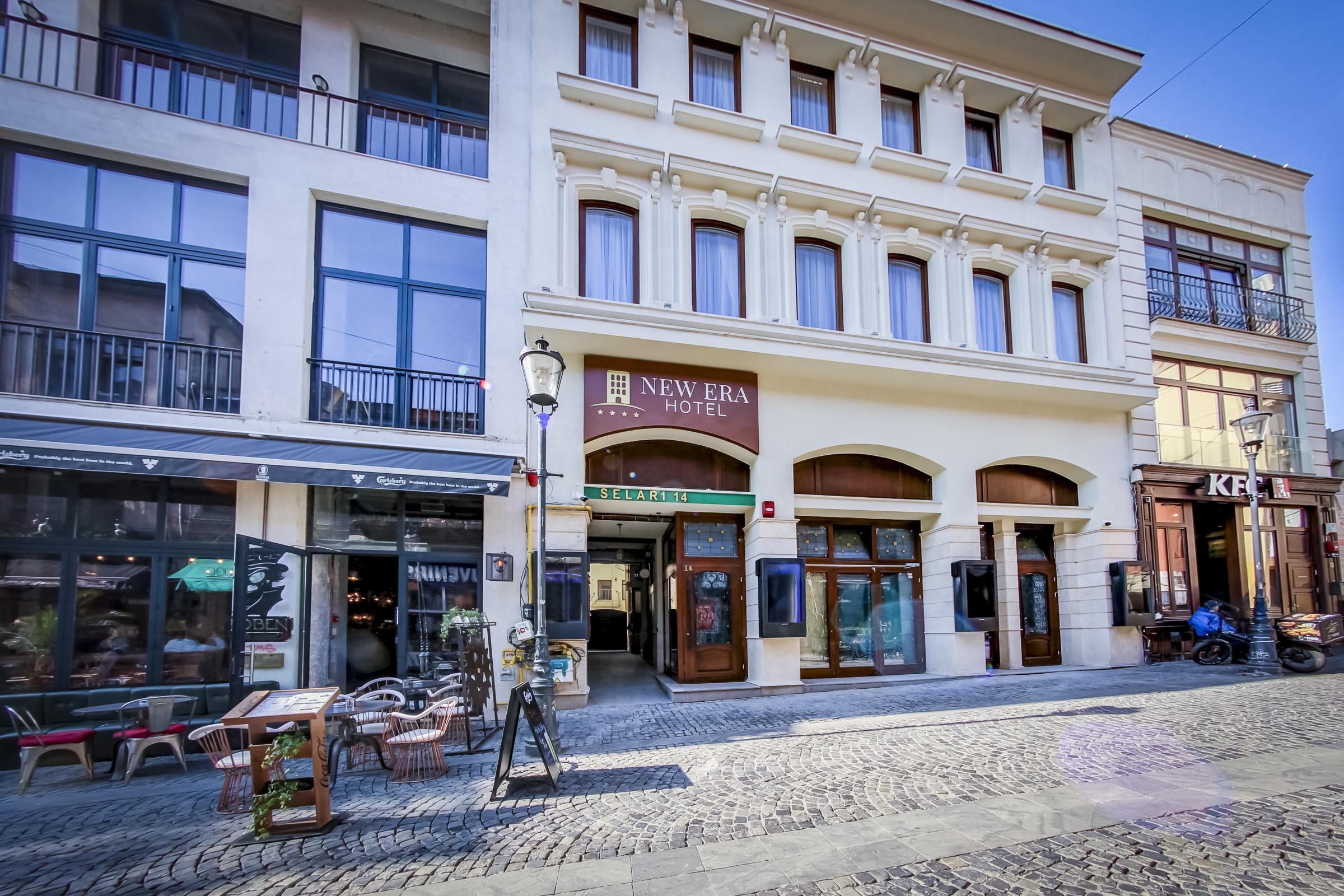 New Era Hotel Old Town - Covered Pay Parking Within 10 Minutes Walk Бухарест Экстерьер фото